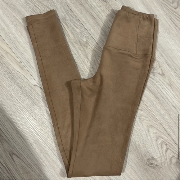 Artitzia/Wilfred Free XS Daria Suede Legging Pant - Picture 10 of 12
